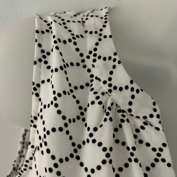 Tahari Women's Sleeveless V-Neck Polka Dot Geometric Dressy Blouse S Small New - Picture 3 of 10